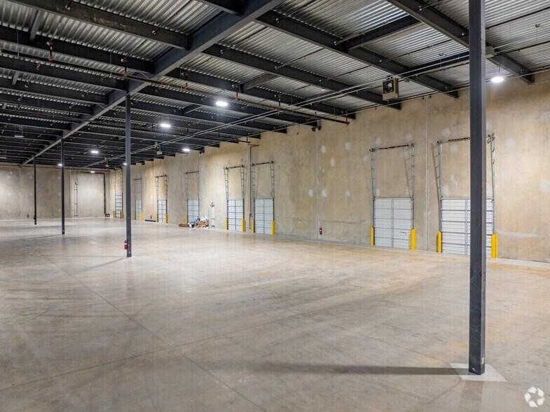 More Photos Of Hero Way West, Leander Unknown For Lease