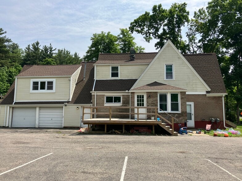 More Photos Of 259 S Lake Pleasant Rd, Attica Apartments For Sale