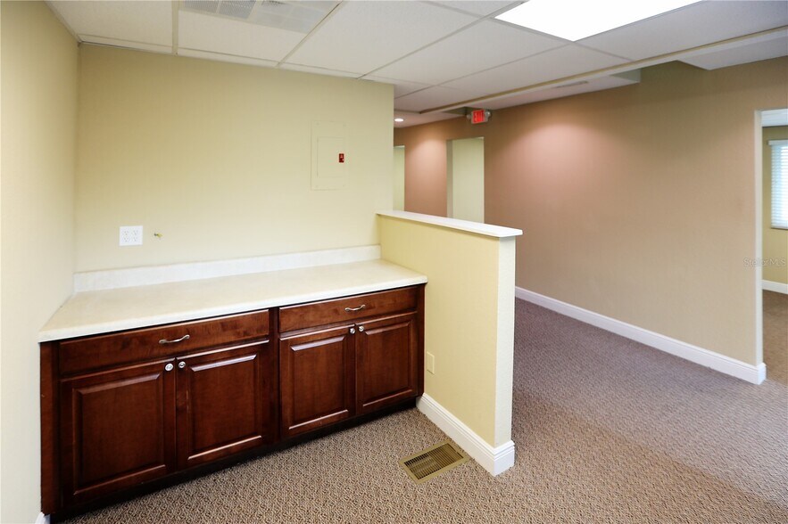 More Photos Of 925 W State Road 434, Winter Springs Office For Sale