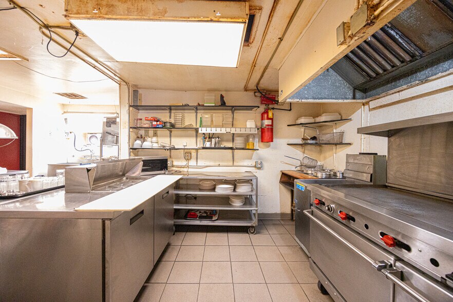 More Photos Of 322 Denver Ave, Fort Lupton Restaurant For Sale