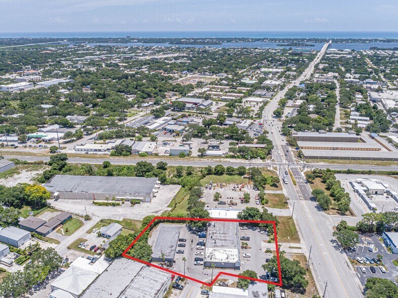 More Photos Of 1238-1248 16th St, Vero Beach Storefront For Sale