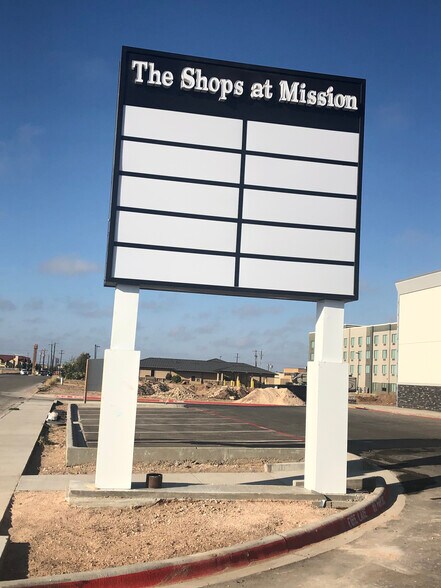 More Photos Of 4101 Medical Park Dr, Odessa General Retail For Lease