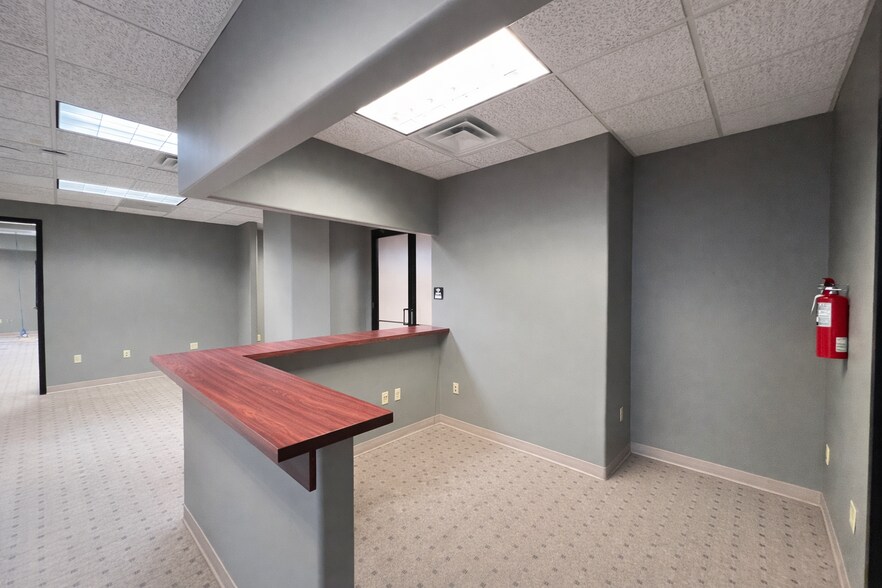 More Photos Of 37 Sandstone Cir, Jackson Medical For Lease