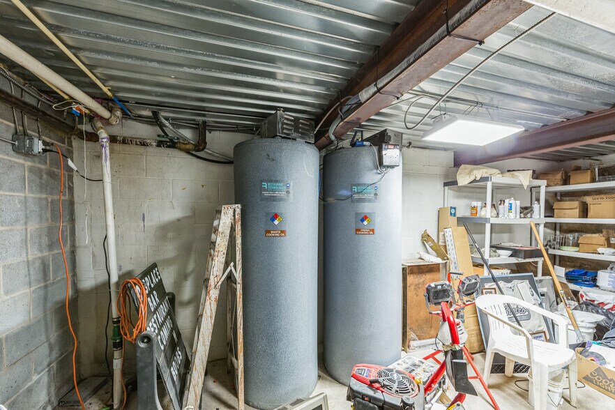 More Photos Of 211 Main St, Royersford Bar For Sale