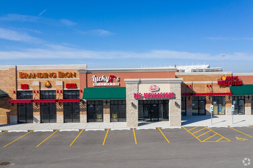 More Photos Of 7000 S Harlem Ave, Bridgeview Freestanding For Lease