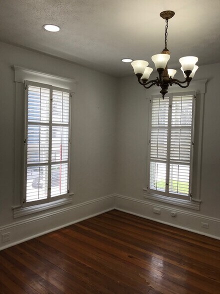 More Photos Of 1451 Home St, Jacksonville Office Residential For Lease