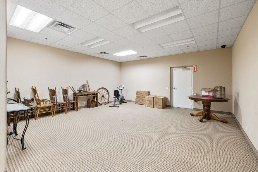 More Photos Of 72203 Adelaid St, Thousand Palms Industrial For Sale