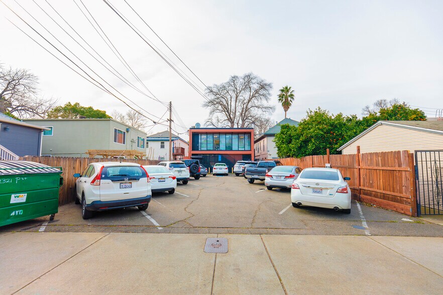 More Photos Of 2321 P St, Sacramento Office For Lease