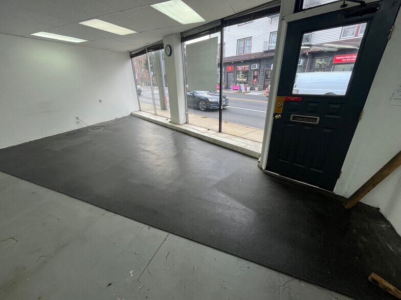More Photos Of 3-11 E Hartsdale Ave, Hartsdale Storefront For Lease