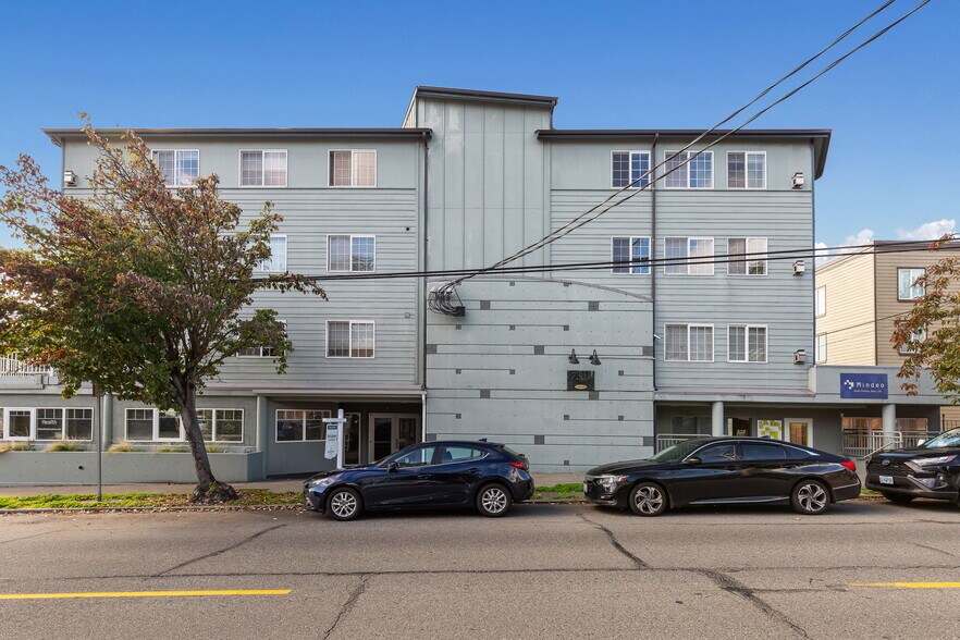 More Photos Of 7301 5th Ave NE, Seattle Office For Sale