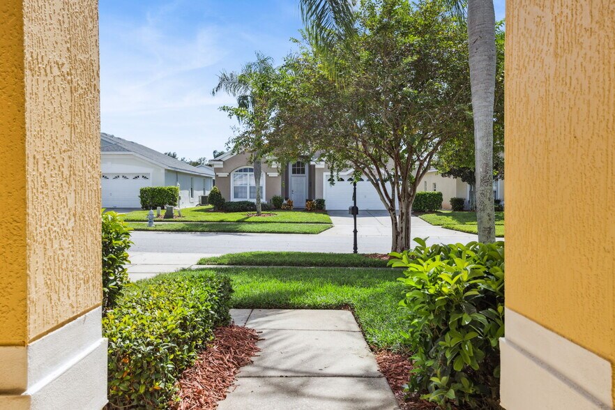 More Photos Of 8160 Fan Palm Way, Kissimmee Specialty For Sale
