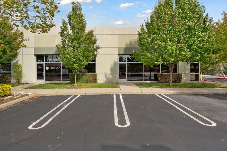 More Photos Of 920 Reserve Dr, Roseville Loft Creative Space For Lease