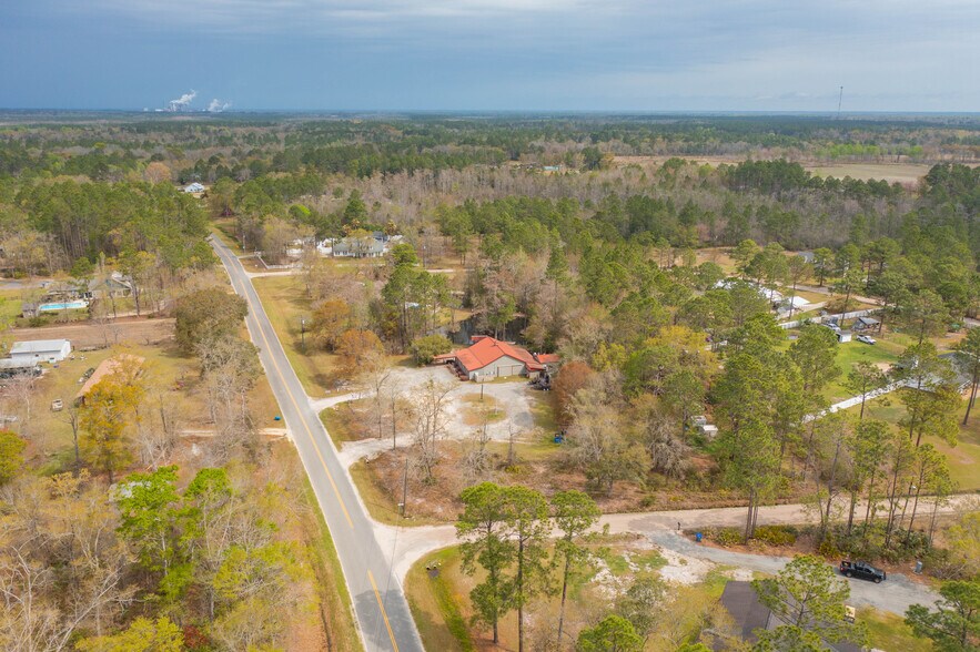 More Photos Of 340 Northview Dr, Jesup Restaurant For Sale