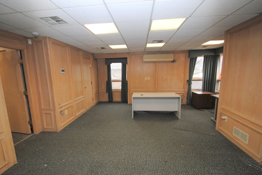 More Photos Of 332 Commons Way, Toms River Medical For Lease