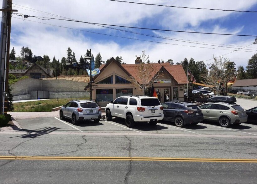 More Photos Of 40645 Village Dr, Big Bear Lake Storefront Retail Residential For Sale