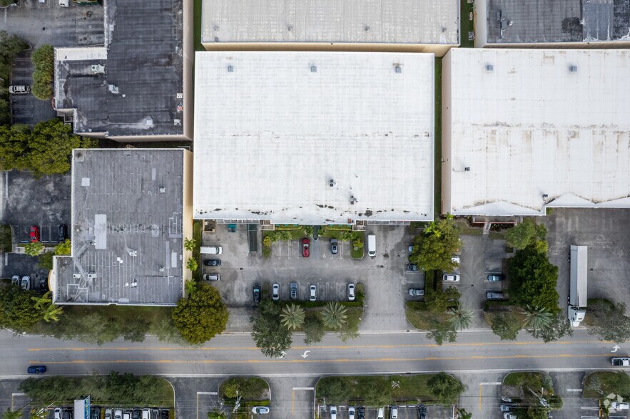 More Photos Of 3515 NW 114th Ave, Miami Industrial For Sale
