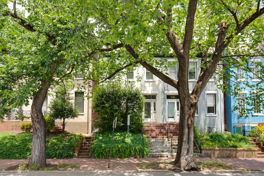 More Photos Of 1320 W Main St, Richmond Office Residential For Sale