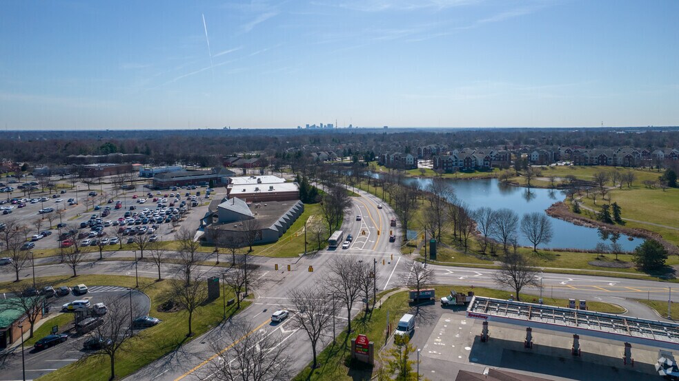 More Photos Of 3625 Fishinger Blvd, Hilliard Restaurant For Sale
