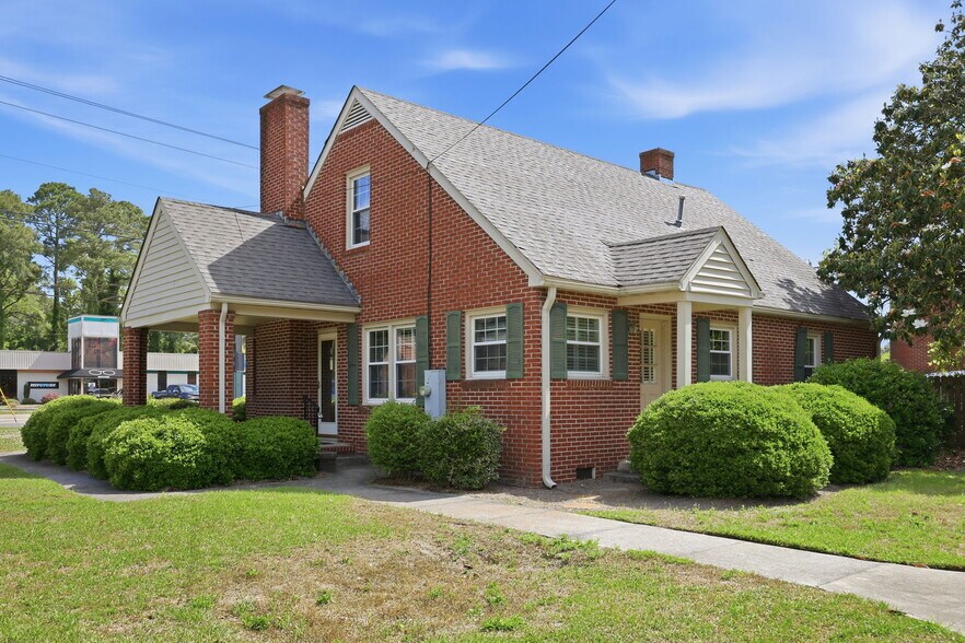 More Photos Of 1008 W Vernon Ave, Kinston Office For Sale