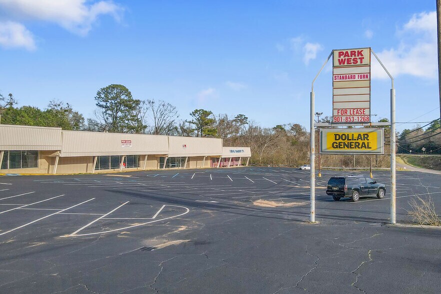 Primary Photo Of 1501-1539 S Main St, Graysville Storefront For Sale