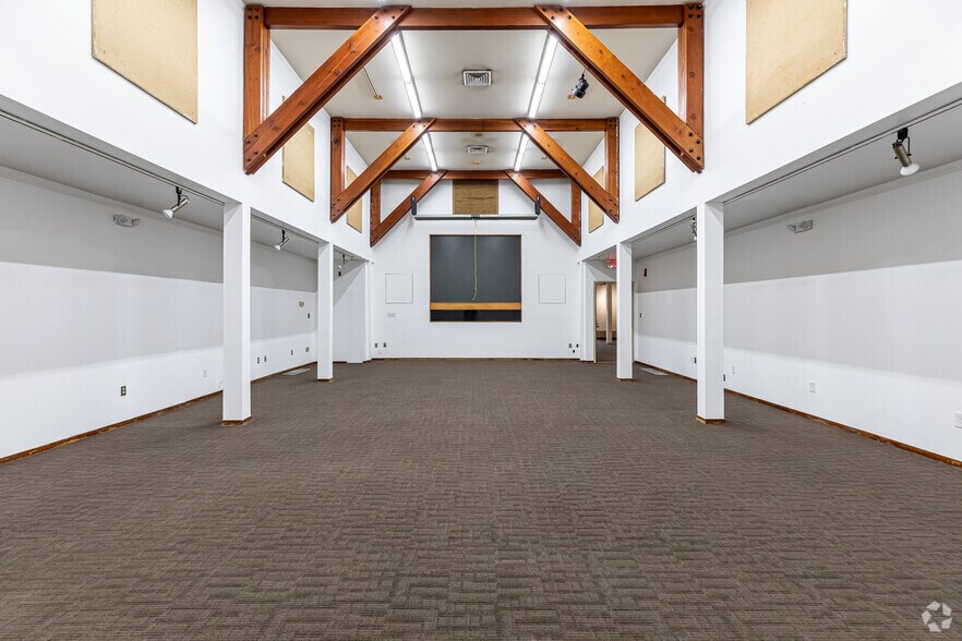 More Photos Of 20 Gorham Ave, Hamden Schools For Sale