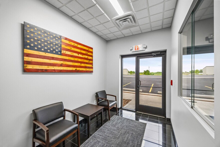 More Photos Of 80 Davis Pky, Clyde Warehouse For Sale