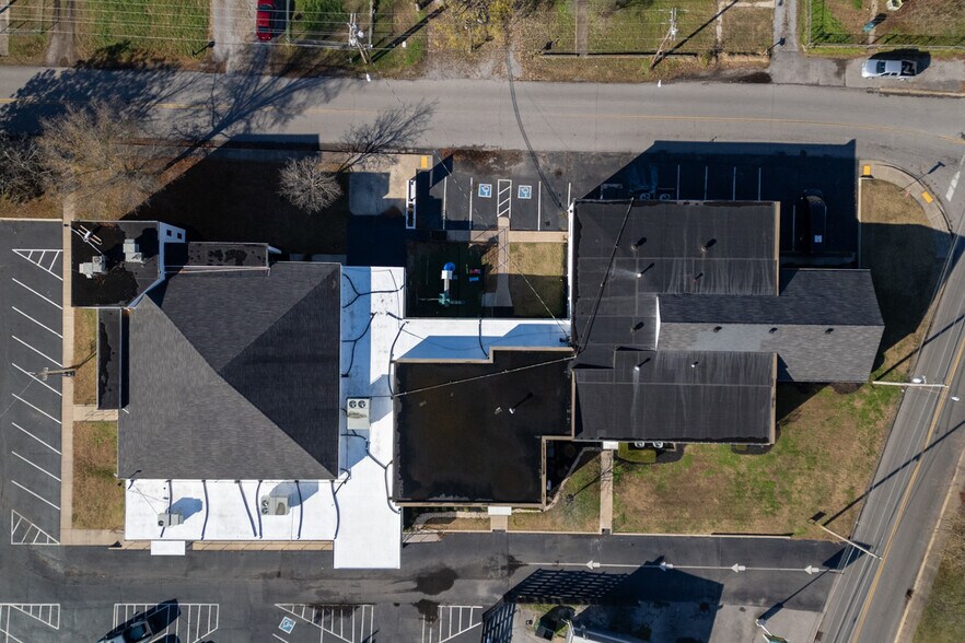 More Photos Of 310 Coles Ferry Pike, Lebanon Religious Facility For Sale