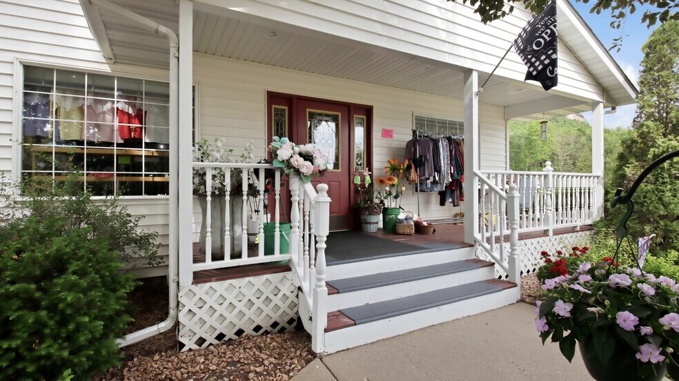 More Photos Of S286 WI-35, Nelson Restaurant For Sale