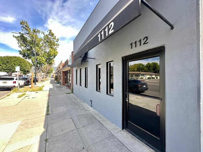 More Photos Of 1112 W Magnolia Blvd, Burbank Storefront For Sale