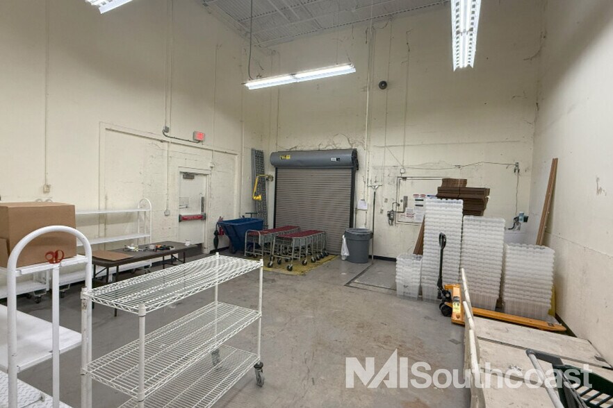 More Photos Of 3471-3631 NW Federal Hwy, Jensen Beach Storefront For Lease