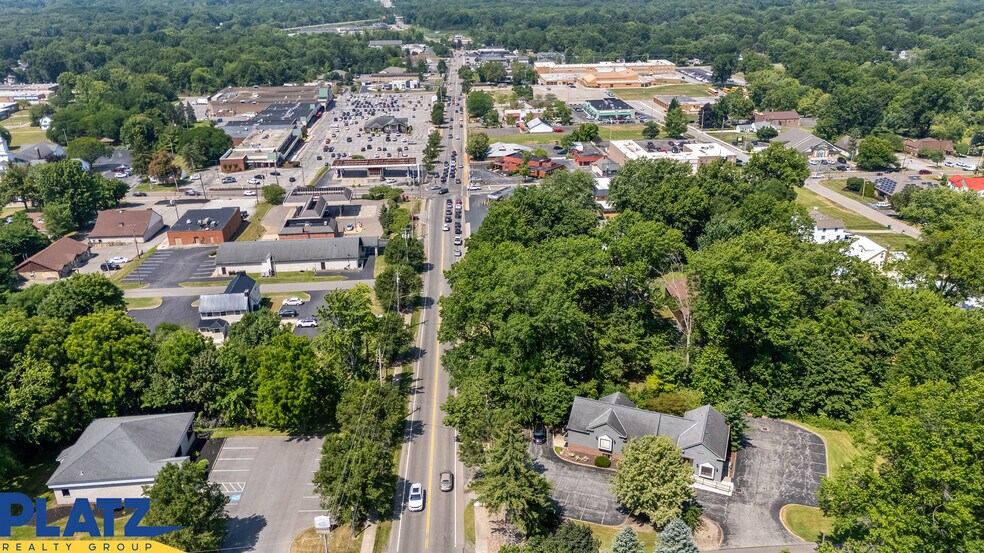 More Photos Of 8501 E Market St, Warren Medical For Sale