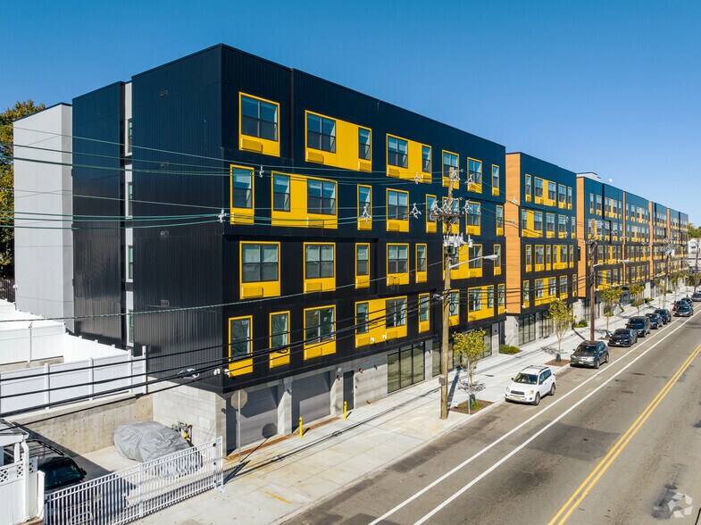 More Photos Of 829 Garfield Ave, Jersey City Apartments For Lease