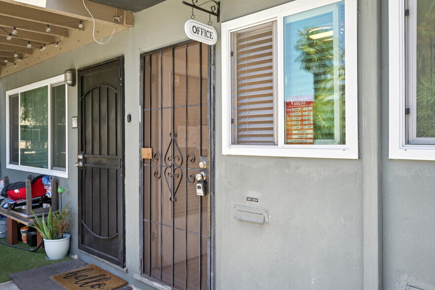 More Photos Of 550 Berry Ave, Hayward Apartments For Sale