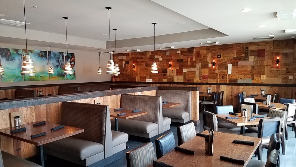 More Photos Of 7337 Mexico Rd, Saint Peters Restaurant For Sale