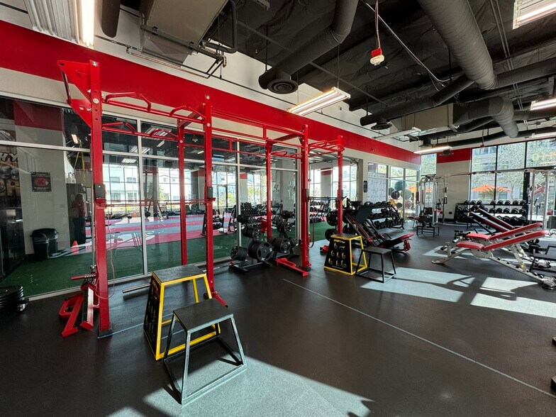 More Photos Of 9205 W Russell Rd, Las Vegas Office For Lease