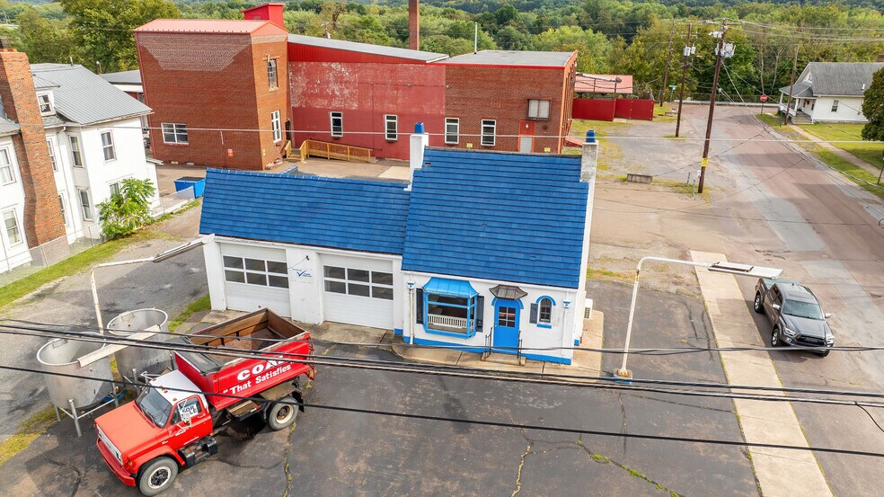 More Photos Of 338 E Front St, Berwick General Retail For Sale