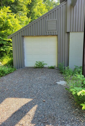 More Photos Of 360 Prospect St, Naugatuck Manufacturing For Lease