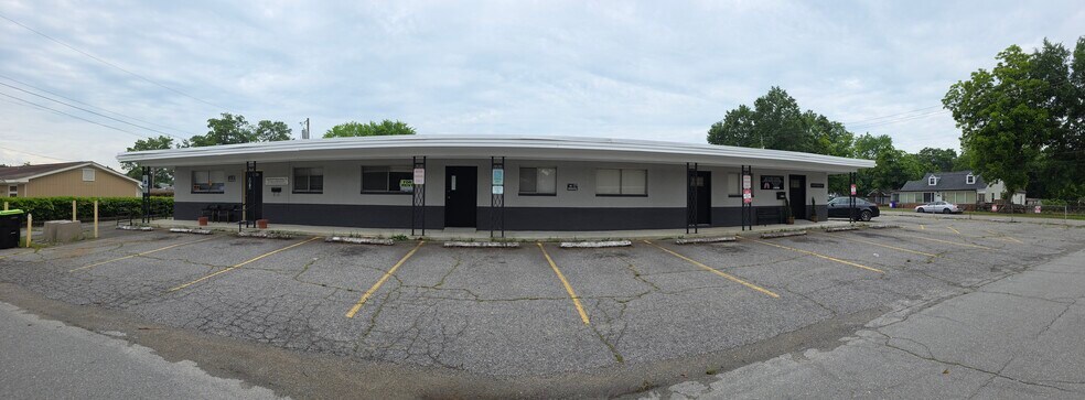More Photos Of 706 Wilkins St, Smithfield Medical For Sale