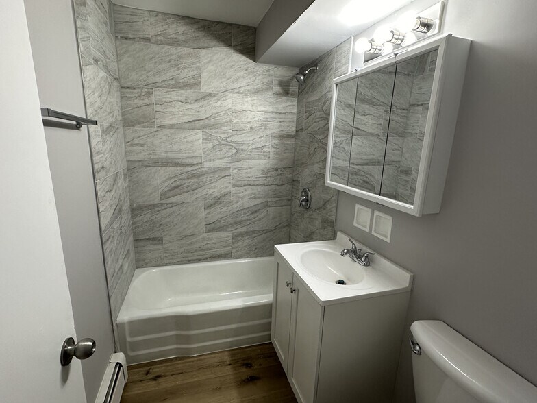 More Photos Of 611 E 151st St, Phoenix Apartments For Sale