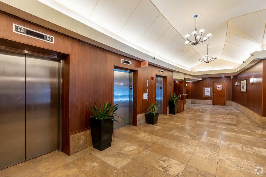 More Photos Of 10 Dorrance St, Providence Office For Lease