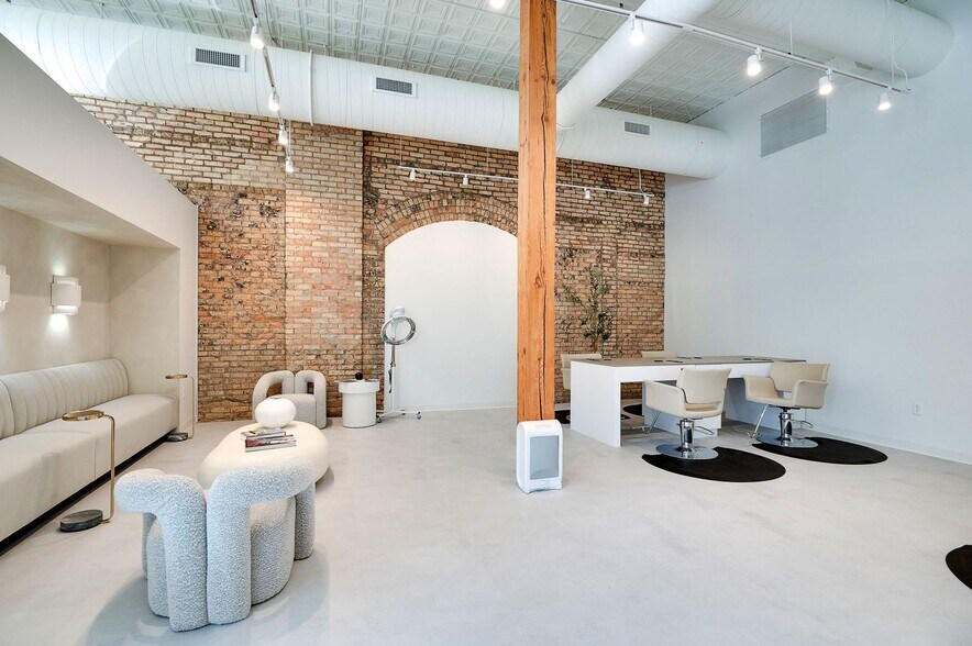 More Photos Of 211 N 1st St, Minneapolis Loft Creative Space For Lease