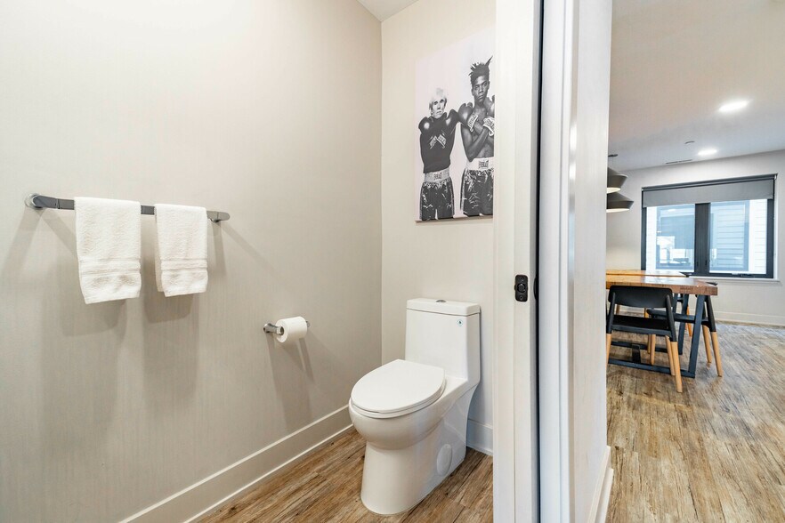 More Photos Of 830 Henry St, Ann Arbor Apartments For Sale