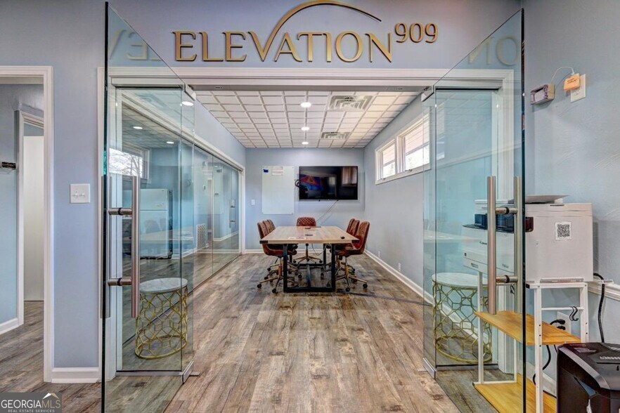 More Photos Of 333 Alcovy St, Monroe Office For Sale