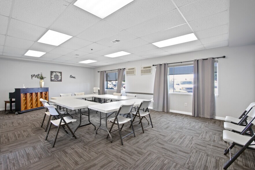 More Photos Of 6575 Crescent Ave, Buena Park Schools For Lease