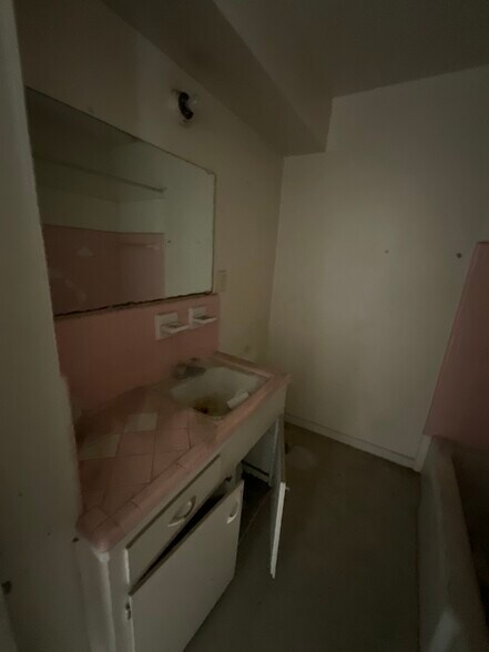 More Photos Of 3201 Texas Ave, La Marque Warehouse For Sale