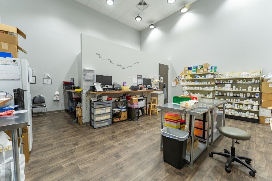 More Photos Of 13462 FM 529 Rd, Houston Light Distribution For Sale