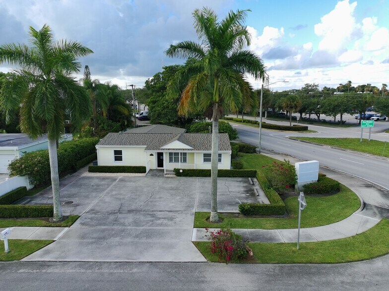 Primary Photo Of 2718 Conroy Rd, West Palm Beach Office For Sale