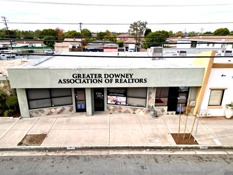 More Photos Of 12065 Paramount Blvd, Downey Storefront For Lease