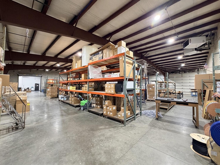 More Photos Of 4314 Centurion Dr, Bismarck Warehouse For Sale