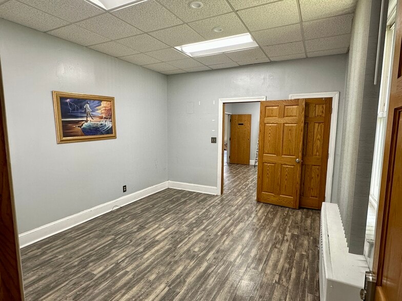 More Photos Of 346 Denison St, Baltimore Religious Facility For Sale